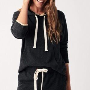 Faherty Black and Cream Hoodie Sweatshirt